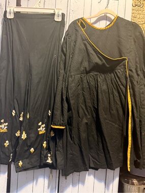 Girls Black Tunic Top with Yellow Piping and Floral Skirt